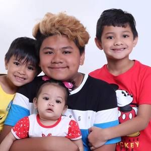 Meet your Posher, Leongson